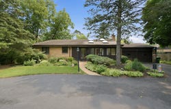 567 Happ Road, Northfield, IL 60093