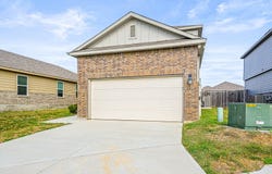 13015 Lineberry Ln, St Hedwig, TX 78152
