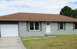 1003 E Parkview Street, Ozark, MO 65721