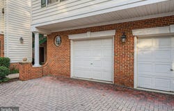 25252 RIFFLEFORD Square, CHANTILLY, VA 20152