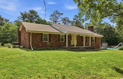 948 Kendall RD, Mayfield, KY 42066