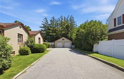 247 W Main Road, Middletown, RI 02842