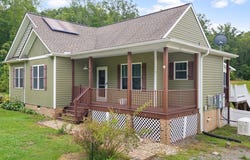 165 New South Ridge Road, Bumpass, VA 23024