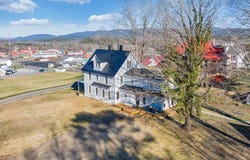 154 Mitchell Dr, New Castle, VA 24127