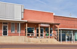 112 Broad St, Greenfield, TN 38230