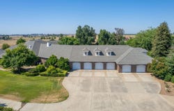 4715 E Copper Avenue, Clovis, CA 93619
