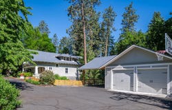 917 E 20TH Ave, Spokane, WA 99203
