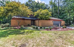 412 NATCHEZ Trace, Springfield, IL 62711