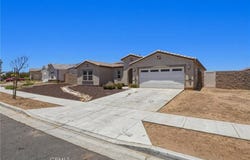 570 Farmstead, Hemet, CA 92543