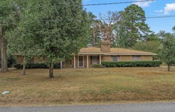 1204 Park Hwy, Minden, LA 71055