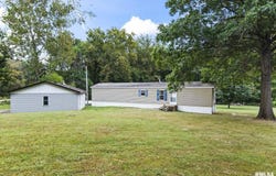 6880 Mottar Road, Rochester, IL 62563