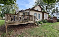 322 W Mitchell Street, Kendallville, IN 46755-1622