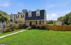 826 HOLLY Drive, LA PLATA, MD 20646