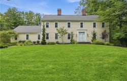 540 Fox Run Trail, Aurora, OH 44202