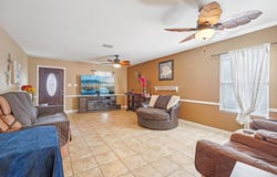 7835 Saddle Run, Selma, TX 78154