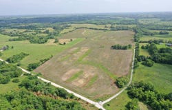 W 247th St, Martinsville, MO 64467