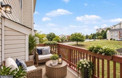 15974 CANADA GOOSE Loop, WOODBRIDGE, VA 22191