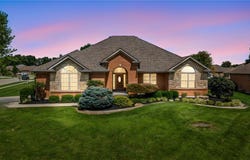 382 Sunset Drive, Carlisle, OH 45005