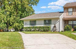 828 Village Drive, Brooksville, FL 34601