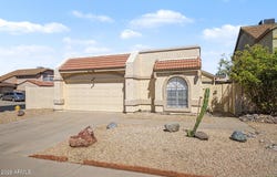406 E TARO Lane, Phoenix, AZ 85024