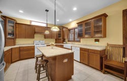 2161 Burnham Court, Algonquin, IL 60102
