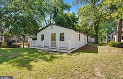 910 PIERPOINT Drive, PASADENA, MD 21122