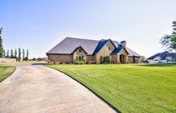 16 Wilderness Rd, Enid, OK 73703