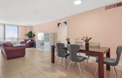 2500 Parkview Dr, Hallandale Beach, FL 33009