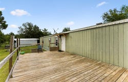 253 N County Line Rd, Elgin, TX 78621