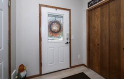 6420 Edgerly Lane, Lincoln, ND 58504