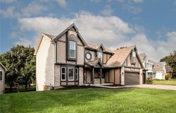 4005 NE 61st Terrace, Gladstone, MO 64119
