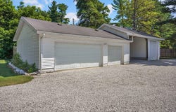28 Trinton circle, Bedford, IN 47421