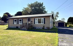 20 Willow Street, Calais, ME 04619