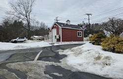 68 Lowell Road, Hudson, NH 03051