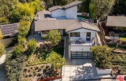 3658 Willowcrest Ave, Studio City, CA 91604