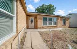 1507 E 11th Place, Big Spring, TX 79720