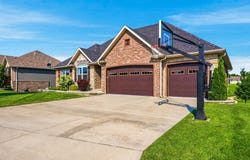 691 N Fox Hill Circle, Nixa, MO 65714