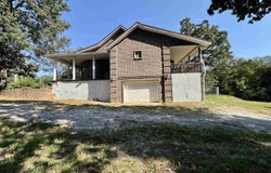 518a HWY 5 S, Mountain View, AR 72560