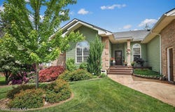1219 E Loch Haven Dr, Hayden, ID 83835
