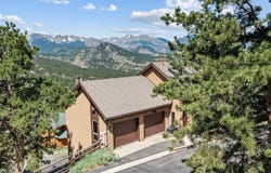 1426 St Moritz Trl, Estes Park, CO 80517