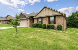 143 Stone DR, Roland, OK 74954