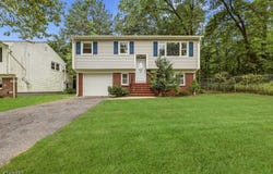 760 Harrison Ave, Roselle Boro, NJ 07203-2254