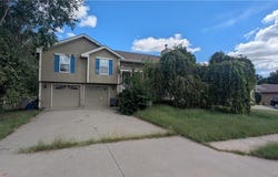 119 S Pelham Path, Raymore, MO 64083