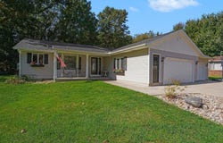 14314 Sunview Drive, Holland, MI 49424