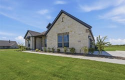 930 County Road 200, Valley View, TX 76272