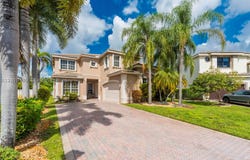 2566 SW 158th Ave, Miramar, FL 33027