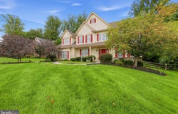 2 ROOSEVELT Circle, DOWNINGTOWN, PA 19335