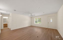 9427 Hammock Road, Elberta, AL 36530