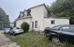 127 W Arch Street, Marquette, MI 49855