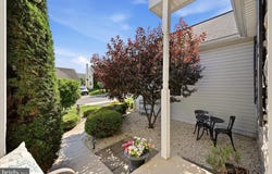 25 OVERBROOK Road, RANSON, WV 25438